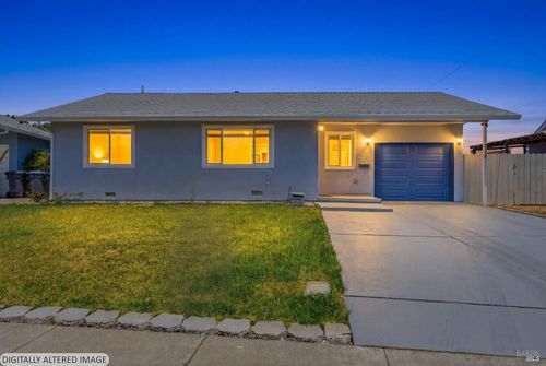 312 E Kentucky St, Fairfield, CA, 94533-5604 | Card Image