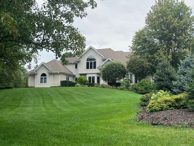 43 Brookside Drive, House other with 5 bedrooms, 3 bathrooms and 3 parking in Lemont IL | Image 1