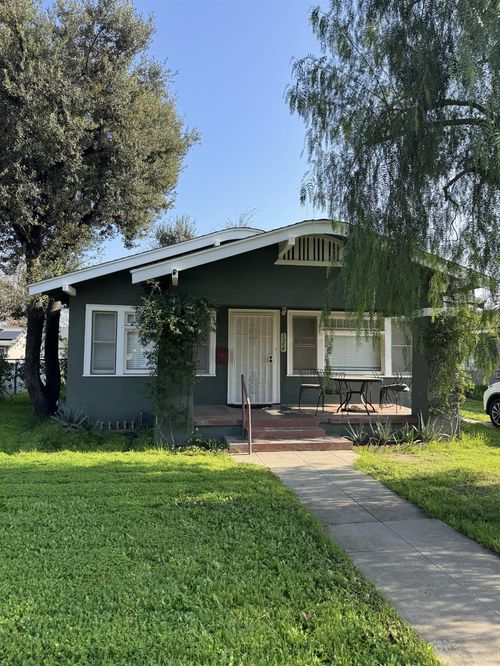 1384 N Harrison Ave, Fresno, CA, 93728-1545 | Card Image