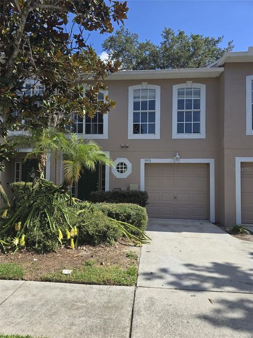 9958 Ashburn Lake Dr, TAMPA, FL, 33610-5915 | Card Image