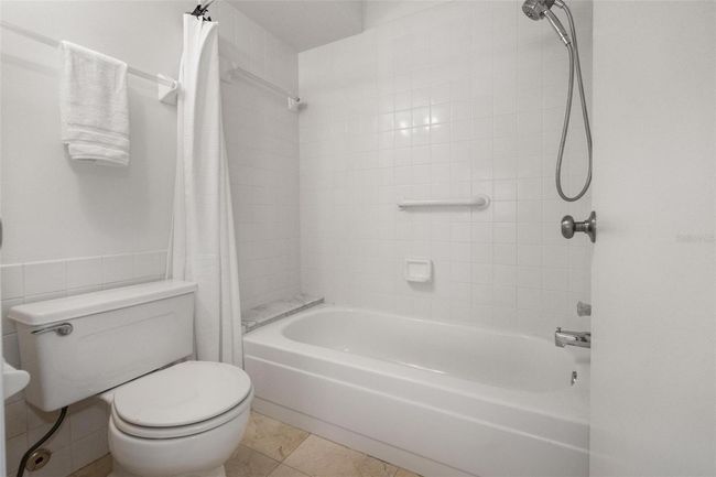 APT-14 - 301 2 Nd St N, Townhouse with 2 bedrooms, 3 bathrooms and null parking in St Petersburg FL | Image 25