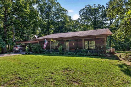 2736 Riverview Dr, Malvern, AR, 72104-9113 | Card Image