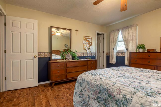 1202 S Hadfield St, House other with 3 bedrooms, 2 bathrooms and null parking in Marion IL | Image 10