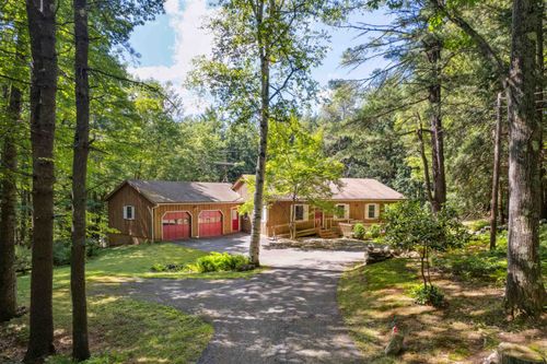 27 Rolling Ridge Rd, Lebanon, NH, 03766-2724 | Card Image