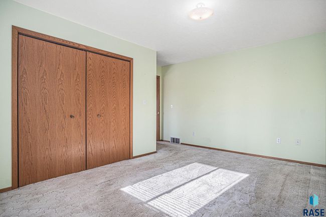 805 College Ave N, House other with 3 bedrooms, 2 bathrooms and null parking in Wessington Springs SD | Image 9