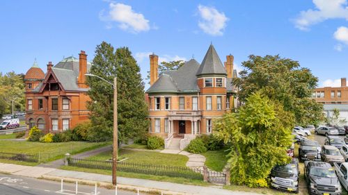 14 Wethersfield Ave, Hartford, CT, 06114-1101 | Card Image