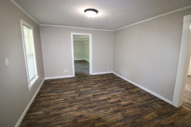 289 Long St W, House other with 2 bedrooms, 1 bathrooms and null parking in Mc Ewen TN | Image 9