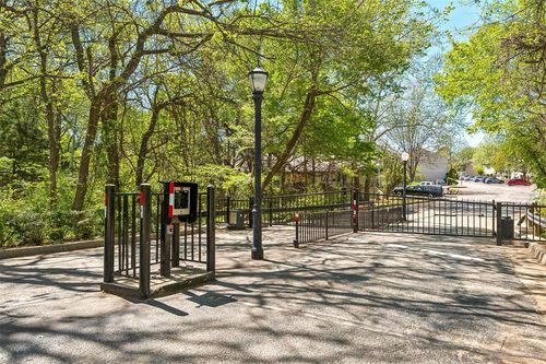 a-850 Cardinal Creek Boulevard, Norman, OK, 73072 | Card Image