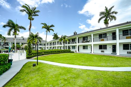 108-1035 Spanish River Rd, Boca Raton, FL, 33432-7678 | Card Image
