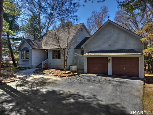 16 Brewster Rd, Milford, CT, 06460-3736 | Card Image