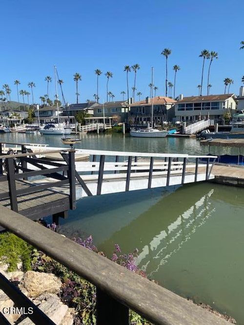 2800 Bayshore Ave, Ventura, CA, 93001-4128 | Card Image