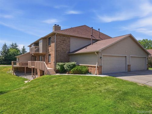1-7058 Elmhurst, West Bloomfield, MI, 48322-2609 | Card Image