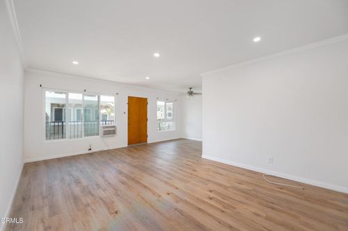 6-1736 N Normandie Avenue, Los Angeles, CA, 90027 | Card Image