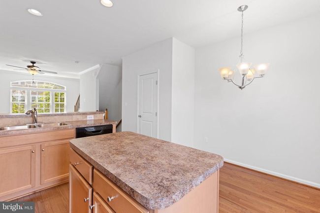 7583 Hearthside Way, Townhouse with 3 bedrooms, 4 bathrooms and null parking in ELKRIDGE MD | Image 19