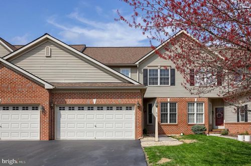 66 Weaver Ave, Ephrata, PA, 17522-1376 | Card Image
