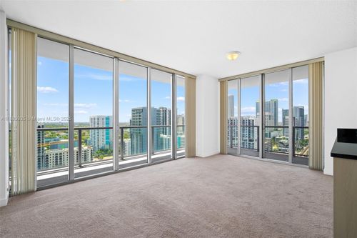 2512-s-79 Sw 12th St, Miami, FL, 33130-5201 | Card Image