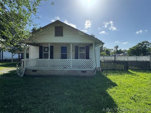 1600 Park St, Sapulpa, OK, 74066-6420 | Card Image