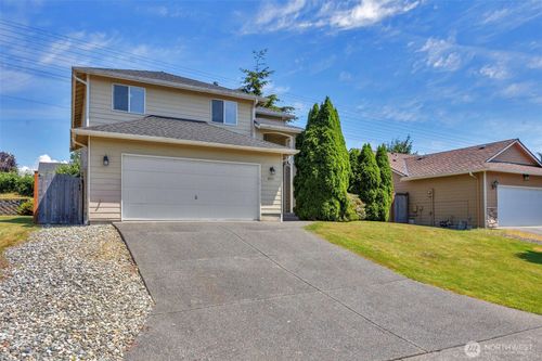 18411 Ballantrae Dr, Arlington, WA, 98223-5037 | Card Image