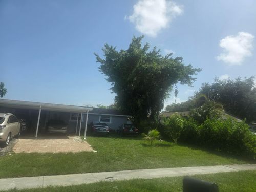 3872 Mackinac Rd, Lake Worth, FL, 33462-2220 | Card Image