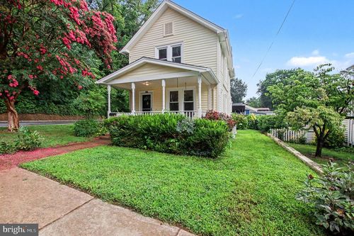 923 Monument Ave, FREDERICKSBURG, VA, 22401-4538 | Card Image