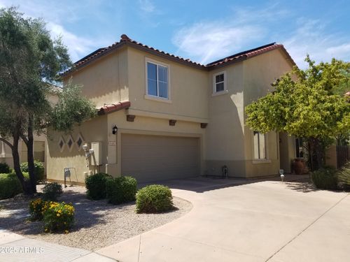 646 E El Monte Pl, Chandler, AZ, 85225-1334 | Card Image
