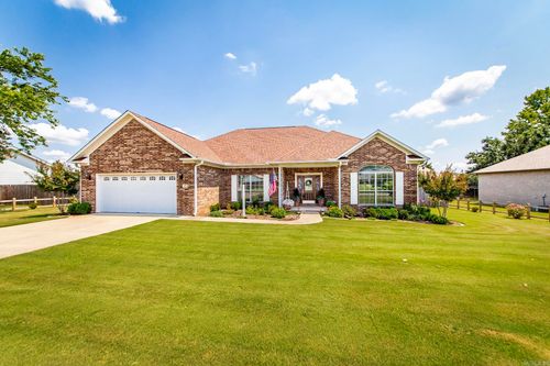 35 Applewood Dr, Cabot, AR, 72023-3976 | Card Image