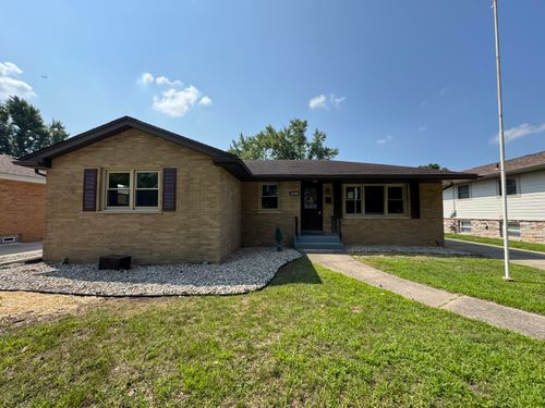 1608 Tulip Ln, Munster, IN, 46321-3022 | Card Image