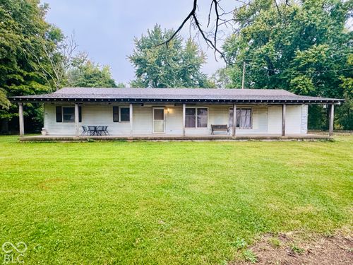 4550 W Grassy Rd, Jamestown, IN, 46147-9468 | Card Image