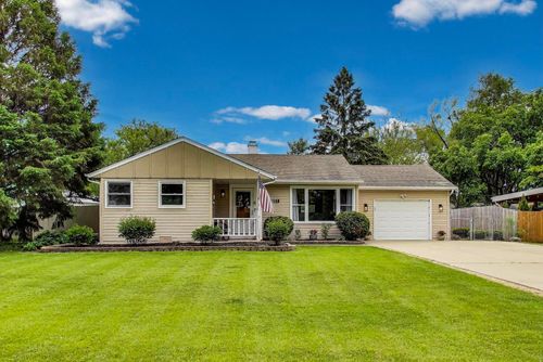 2801 Fremont St, Rolling Meadows, IL, 60008-1537 | Card Image