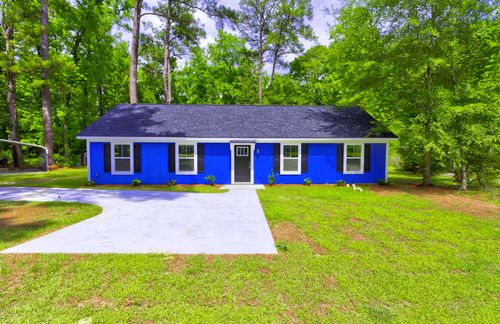 207 Woodlawn St, Walterboro, SC, 29488-3645 | Card Image