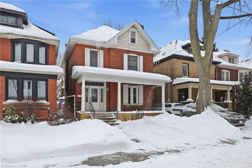 lower-51 Barnesdale Ave S, Hamilton, ON, L8M2V3 | Card Image