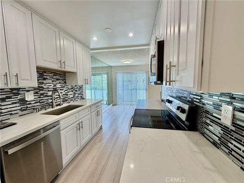 302-1344 N Martel Avenue, Los Angeles, CA, 90046 | Card Image