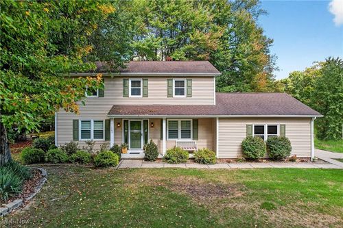 11285 Heritage Dr, Twinsburg, OH, 44087-1139 | Card Image
