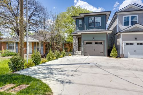 669A Westboro Dr, Nashville, TN, 37209 | Card Image
