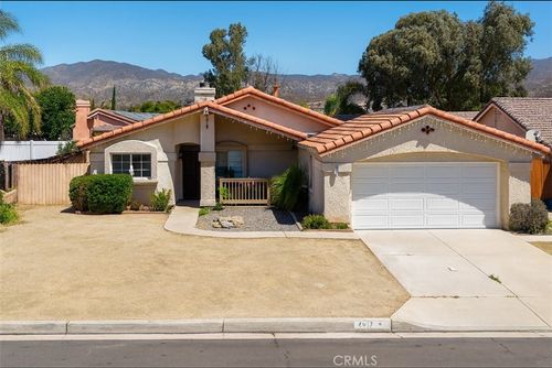 25174 Jutland Dr, Hemet, CA, 92544-9157 | Card Image