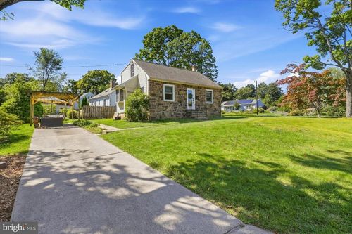 116 Myers Dr, DOYLESTOWN, PA, 18901-4525 | Card Image