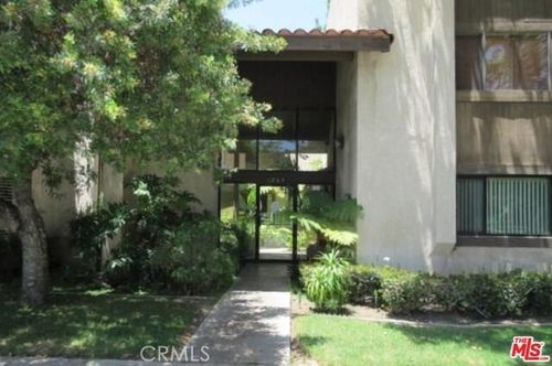 1203 E San Antonio Dr, Long Beach, CA, 90807-1744 | Card Image