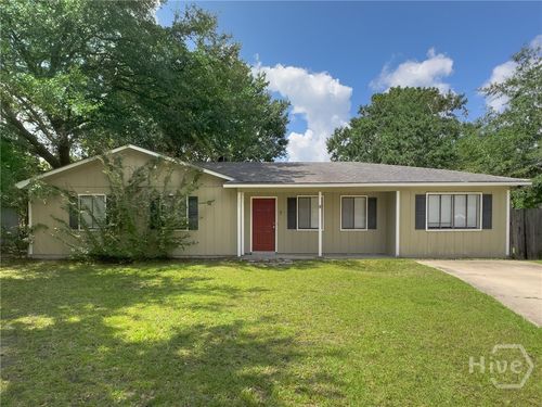 213 Honey Lane Cir, Hinesville, GA, 31313-2122 | Card Image