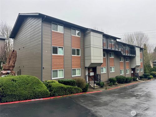 b-201-220 Sw Clark Street, Issaquah, WA, 98027 | Card Image