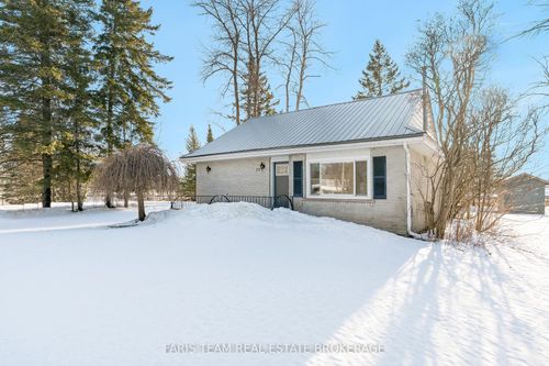 25 Ayling Reid Crt, Wasaga Beach, ON, L9Z2G5 | Card Image