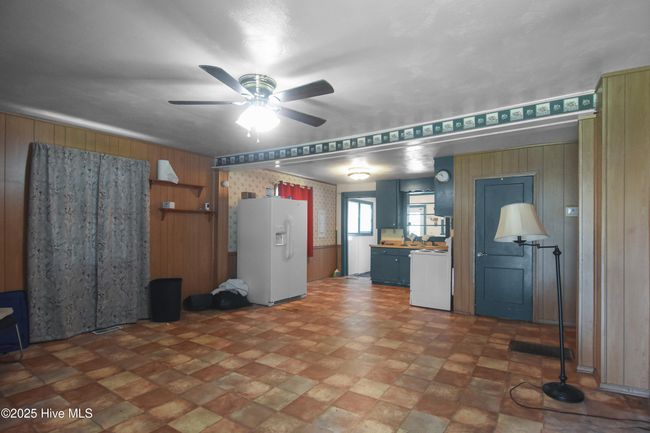 Living Room | Image 10