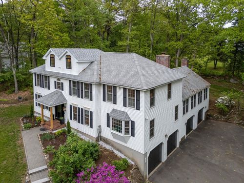 4 Rockwood Ln, Londonderry, NH, 03053-6104 | Card Image