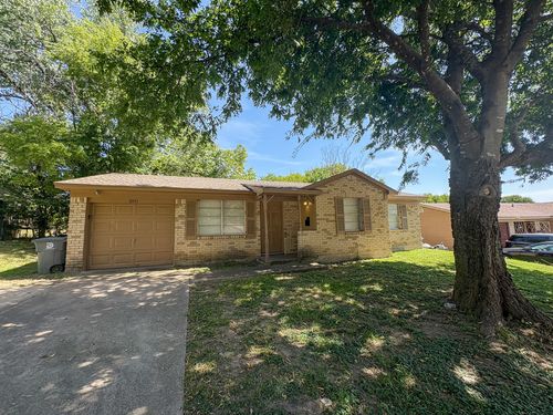 6551 Lazy River Dr, Dallas, TX, 75241-2621 | Card Image