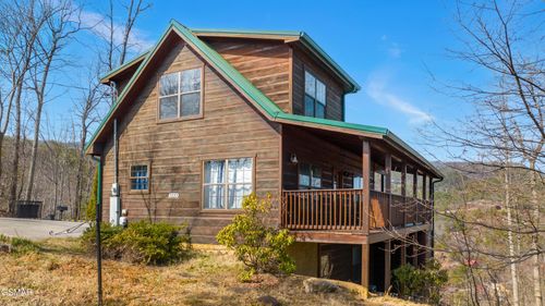 2222 Windswept View Way, Sevierville, TN, 37876 | Card Image