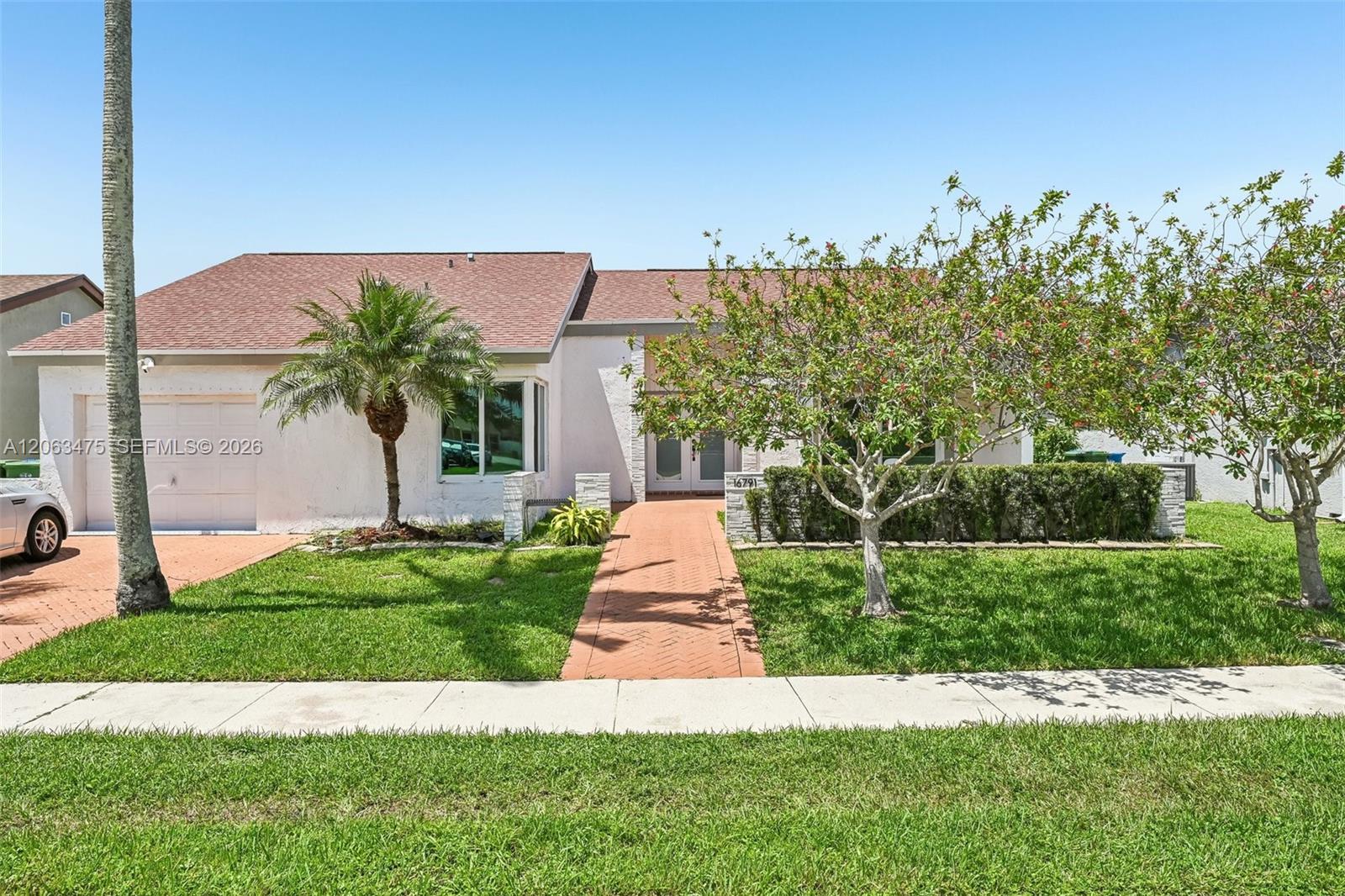 Residential in Weston