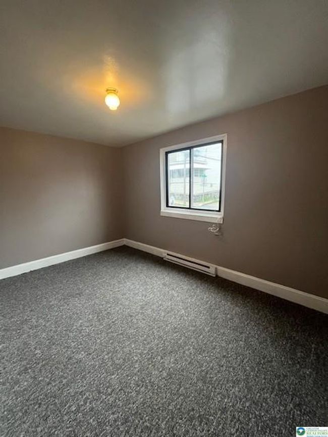 APT-1 - 201 E Kline Ave, House other with 2 bedrooms, 1 bathrooms and null parking in Lansford PA | Image 8
