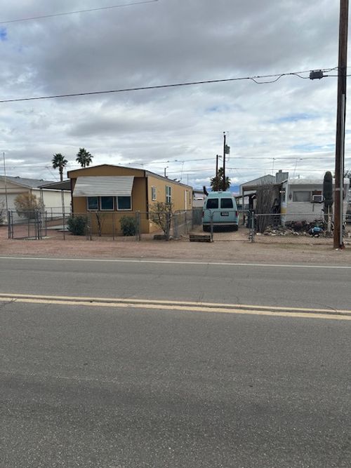 2092 Clearwater Dr, Bullhead City, AZ, 86442-5351 | Card Image