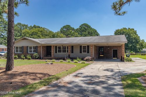 108 Perry Dr, Goldsboro, NC, 27530-8520 | Card Image