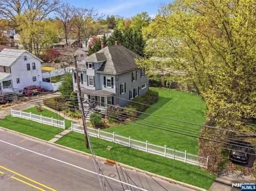 219 Livingston Street, Northvale, NJ, 07647 | Card Image