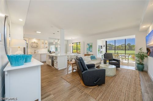 312 Bears Paw Trl, Naples, FL, 34105-3119 | Card Image